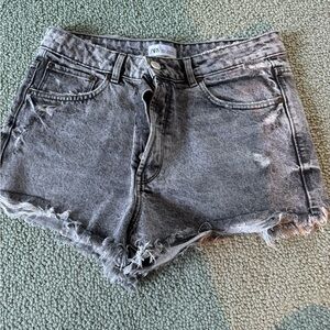 Zara Light Gray Frayed Jean Shorts